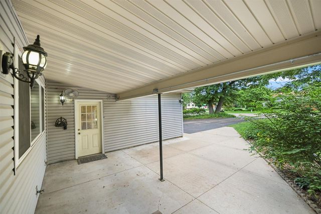 8378 Groveland Road, Mounds View, MN 55112
