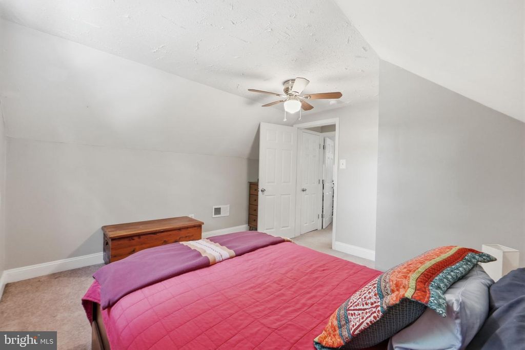 Image 21 of property listing at 715 OPUS AVE, Capitol Heights, MD 20743