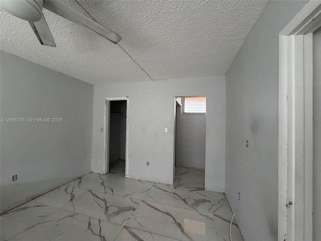 2980 Point East Drive D102, Aventura, FL 33160