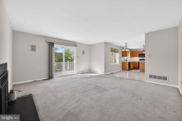 101 BAYBERRY DR, Royersford, PA 19468