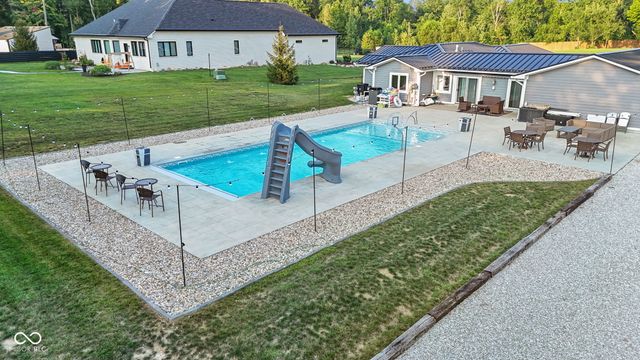 6956 Highland Ridge Court, Indianapolis, IN 46237