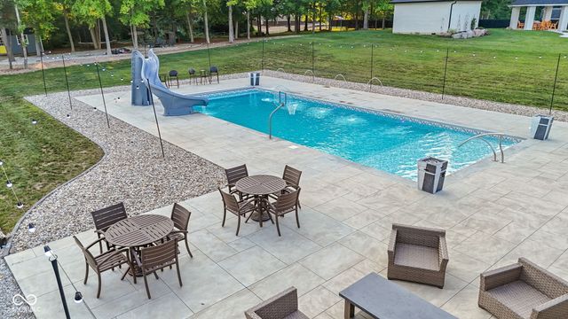 6956 Highland Ridge Court, Indianapolis, IN 46237