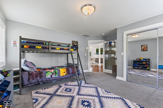 6956 Highland Ridge Court, Indianapolis, IN 46237