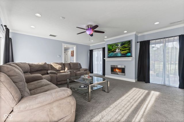 6956 Highland Ridge Court, Indianapolis, IN 46237