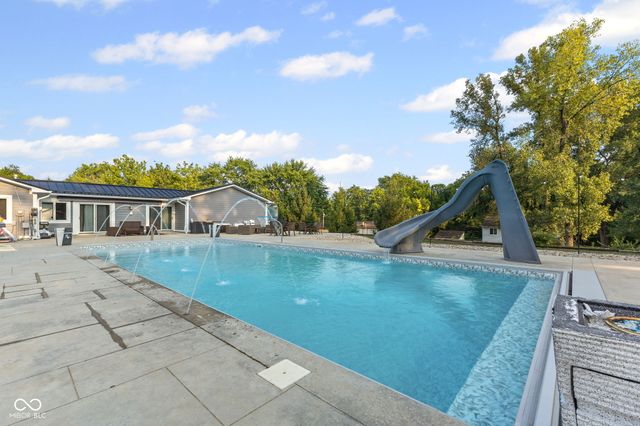 6956 Highland Ridge Court, Indianapolis, IN 46237