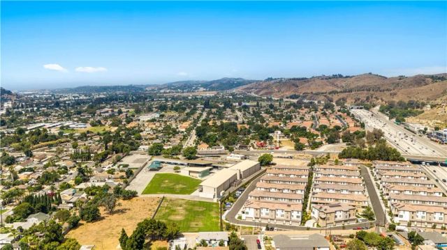 1480 Stratus Dr, Pomona, CA 91768