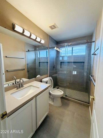 6652 W ROSE GARDEN Lane, Glendale, AZ 85308