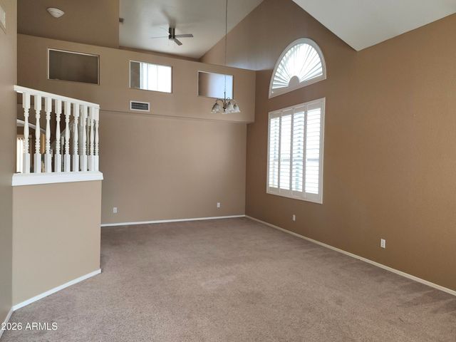 6652 W ROSE GARDEN Lane, Glendale, AZ 85308
