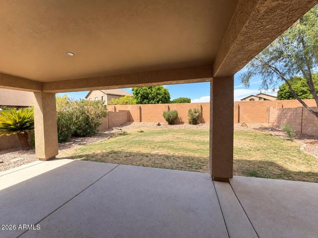 6652 W ROSE GARDEN Lane, Glendale, AZ 85308