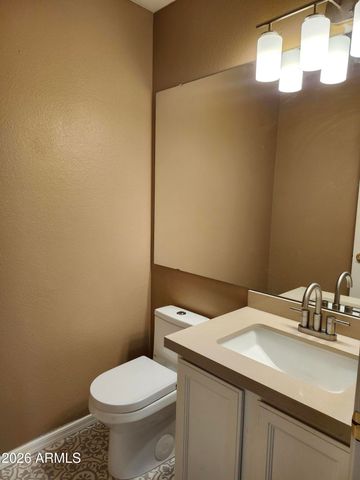 6652 W ROSE GARDEN Lane, Glendale, AZ 85308