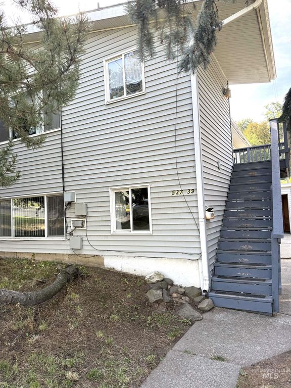 537 E E Street, Moscow, ID 83843 photo 2