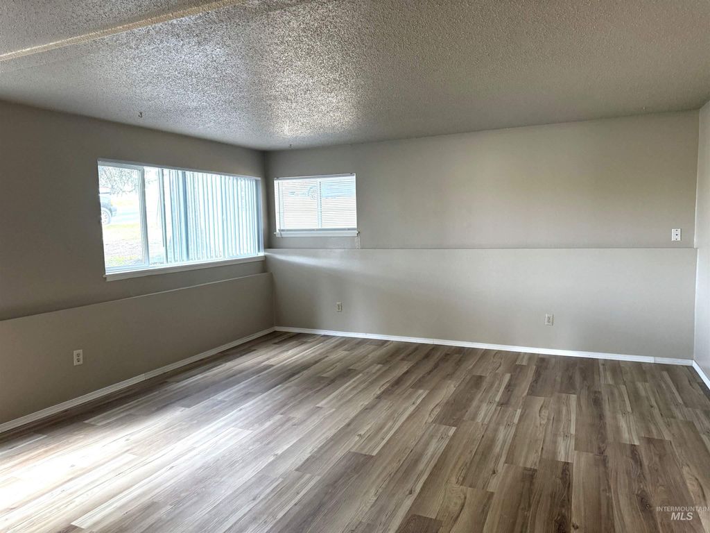 537 E E Street, Moscow, ID 83843 photo 3