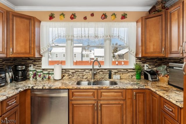 638 Ivanhoe Rd, Brick Twp., NJ 08723