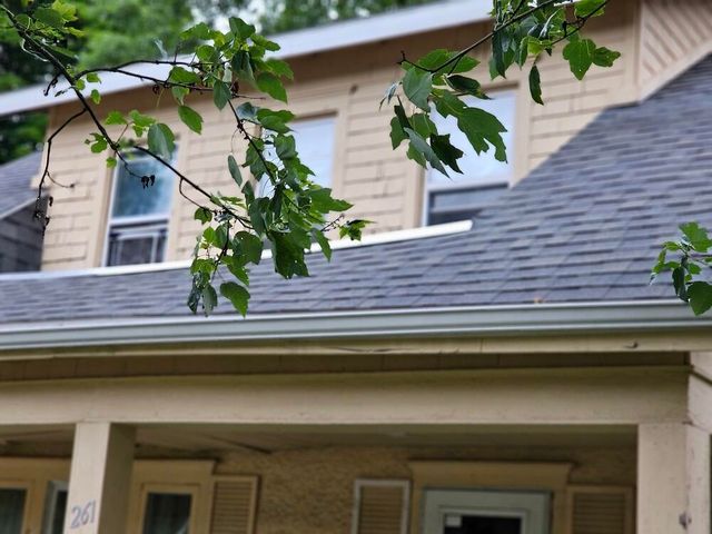 261 E Emmett Street, Battle Creek, MI 49017