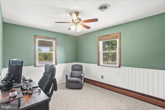 930 WESTMINSTER AVE, Hanover, PA 17331