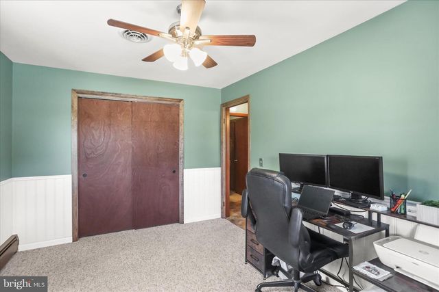 930 WESTMINSTER AVE, Hanover, PA 17331