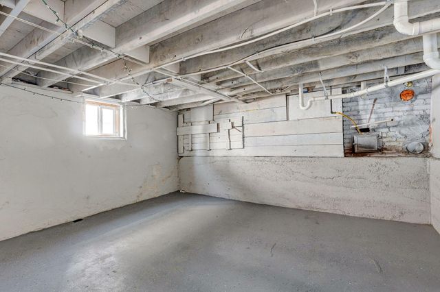 737 S Pickwick Avenue A & B, Springfield, MO 65802