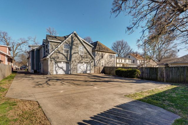 737 S Pickwick Avenue A & B, Springfield, MO 65802