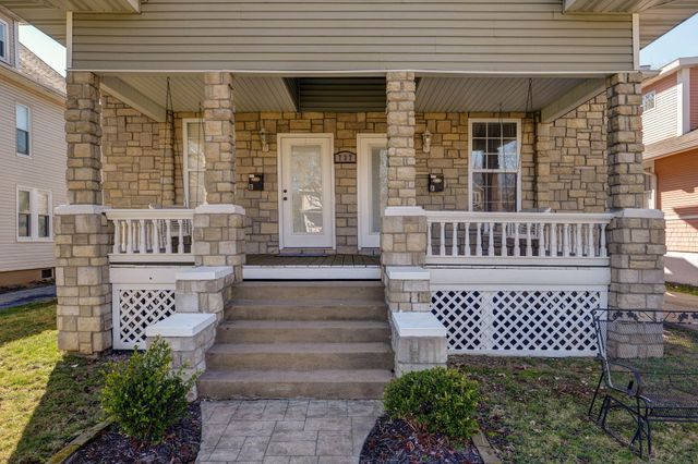 737 S Pickwick Avenue A & B, Springfield, MO 65802