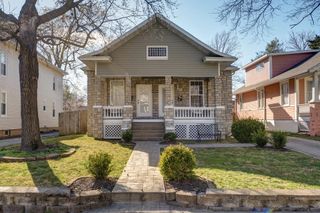 737 S Pickwick Avenue A & B, Springfield, MO 65802