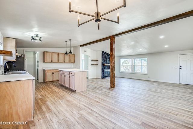 5237 Chiricahua Trail, Las Cruces, NM 88012