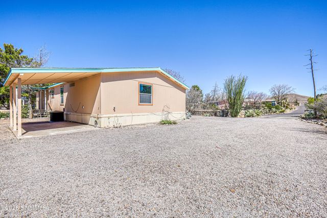 5237 Chiricahua Trail, Las Cruces, NM 88012