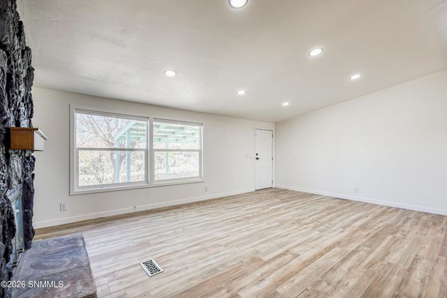 5237 Chiricahua Trail, Las Cruces, NM 88012