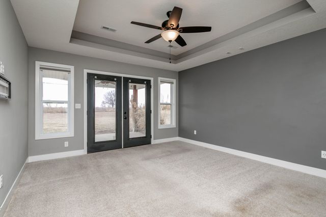 13655 BOBBIE GARRETT DR, Ashland, MO 65010