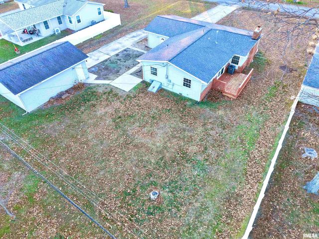 274 OAKTREE Avenue, Salem, IL 62881