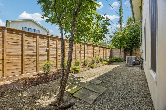 1418 Kipling Street, Houston, TX 77006