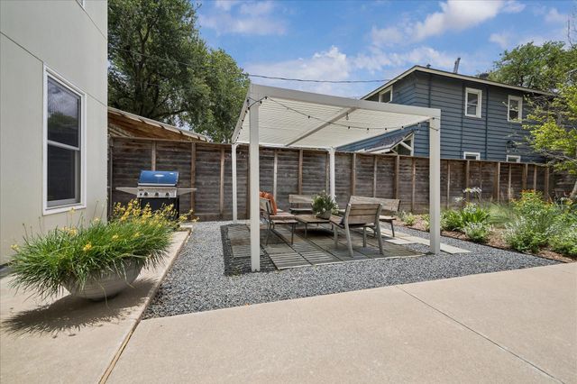 1418 Kipling Street, Houston, TX 77006