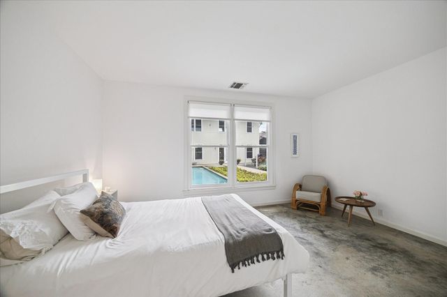 1418 Kipling Street, Houston, TX 77006