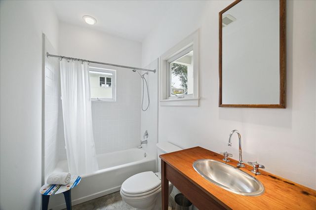 1418 Kipling Street, Houston, TX 77006