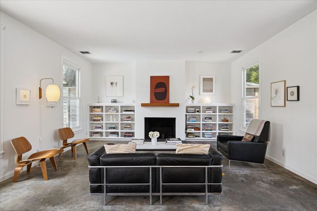 1418 Kipling Street, Houston, TX 77006