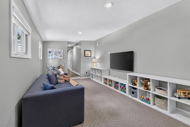 5726 Howe Drive, Fairway, KS 66205