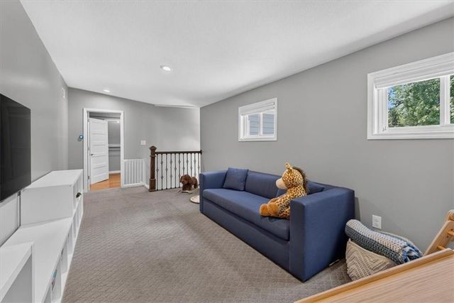 5726 Howe Drive, Fairway, KS 66205