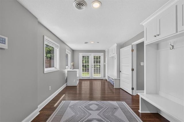 5726 Howe Drive, Fairway, KS 66205