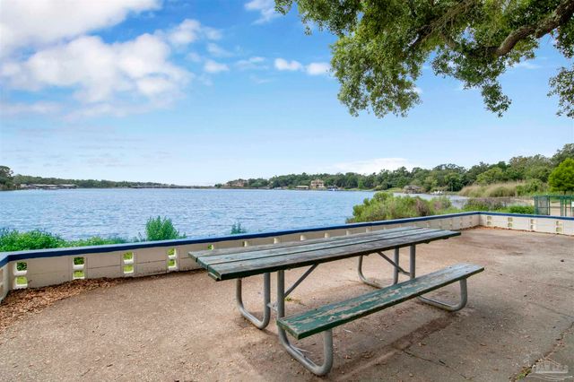 3570 N 12th Ave, Pensacola, FL 32503