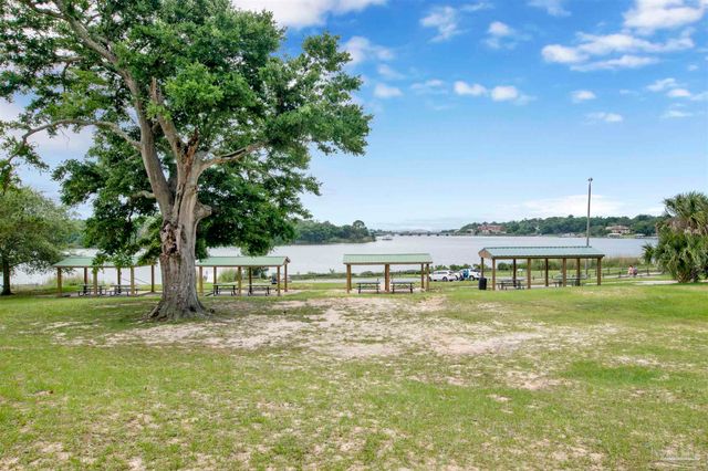 3570 N 12th Ave, Pensacola, FL 32503