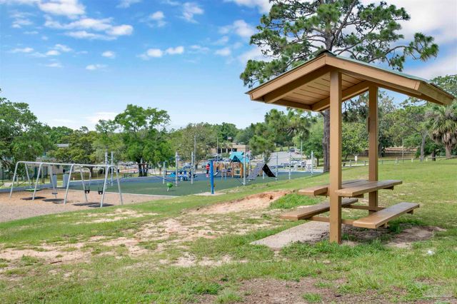 3570 N 12th Ave, Pensacola, FL 32503