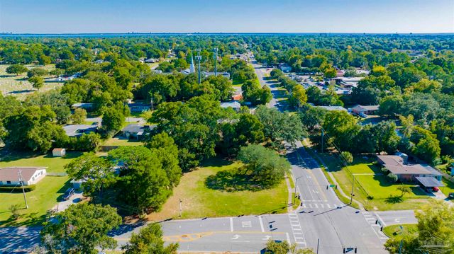 3570 N 12th Ave, Pensacola, FL 32503