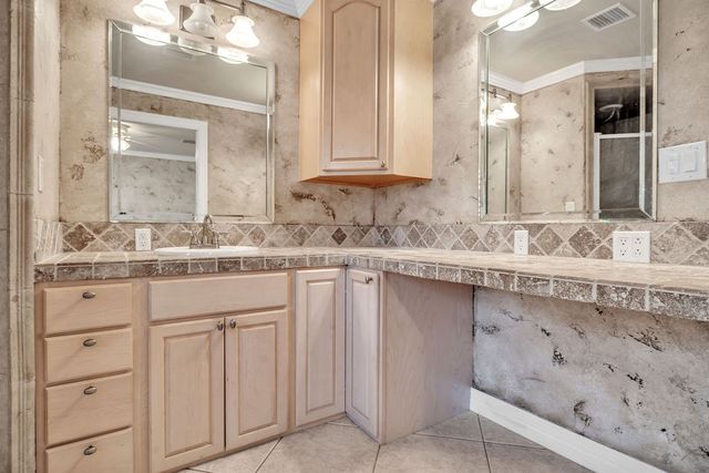 104&108 Salem Rd, Big Spring, TX 79720