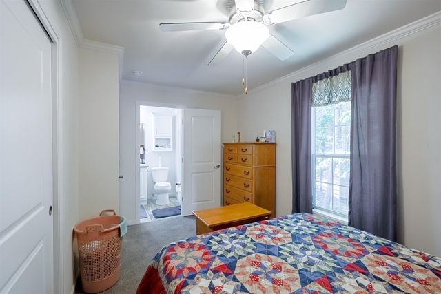 139 Robinhood Drive, Exeter, NH 03833