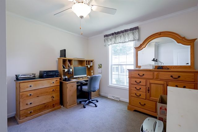 139 Robinhood Drive, Exeter, NH 03833