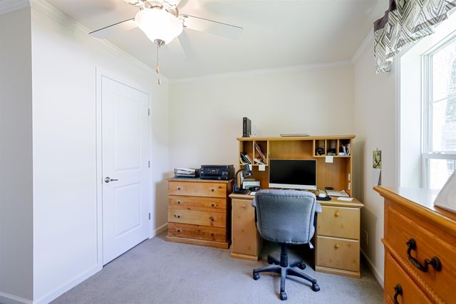 139 Robinhood Drive, Exeter, NH 03833