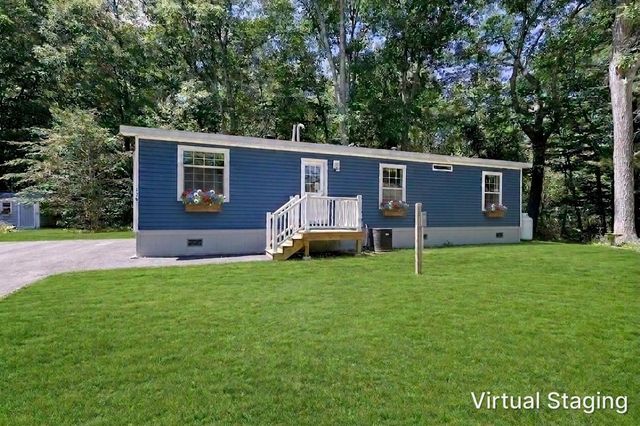 139 Robinhood Drive, Exeter, NH 03833