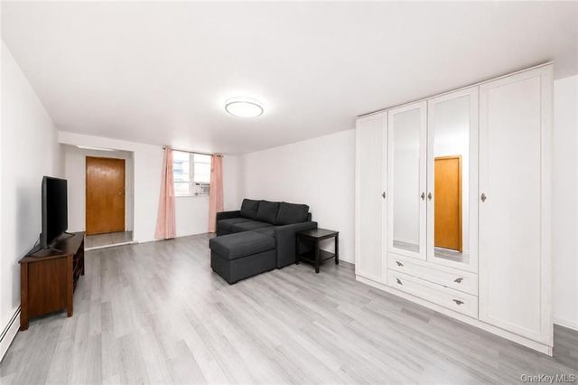 2326 E 19th Street, Brooklyn, NY 11229