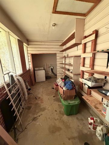 608 Donlee Road, Lancaster, TX 75134