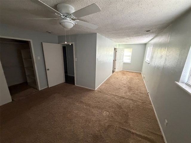 608 Donlee Road, Lancaster, TX 75134