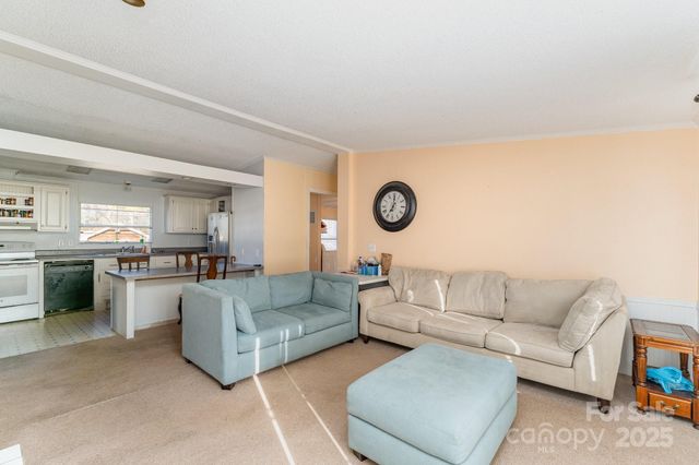 10092 Nc Highway 210 None, Four Oaks, NC 27524